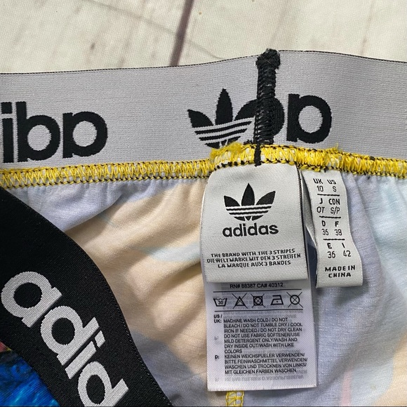 Farm Rio x Adidas Leggings. Small. - Picture 5 of 8